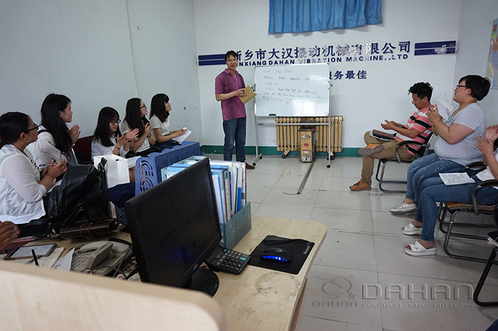漢螺旋給料機(jī)實力雄厚，技術(shù)研發(fā)團(tuán)隊上百人